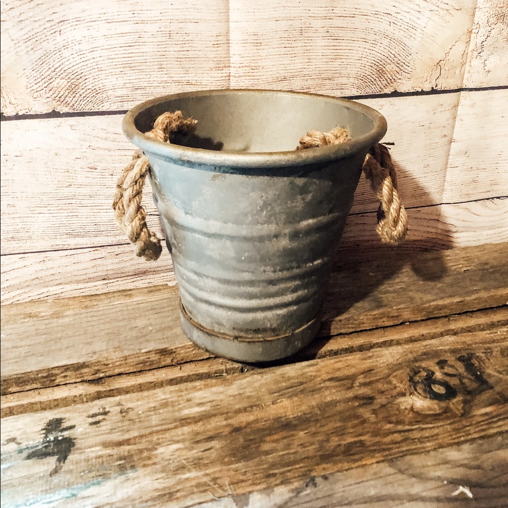 Metal Planter Container